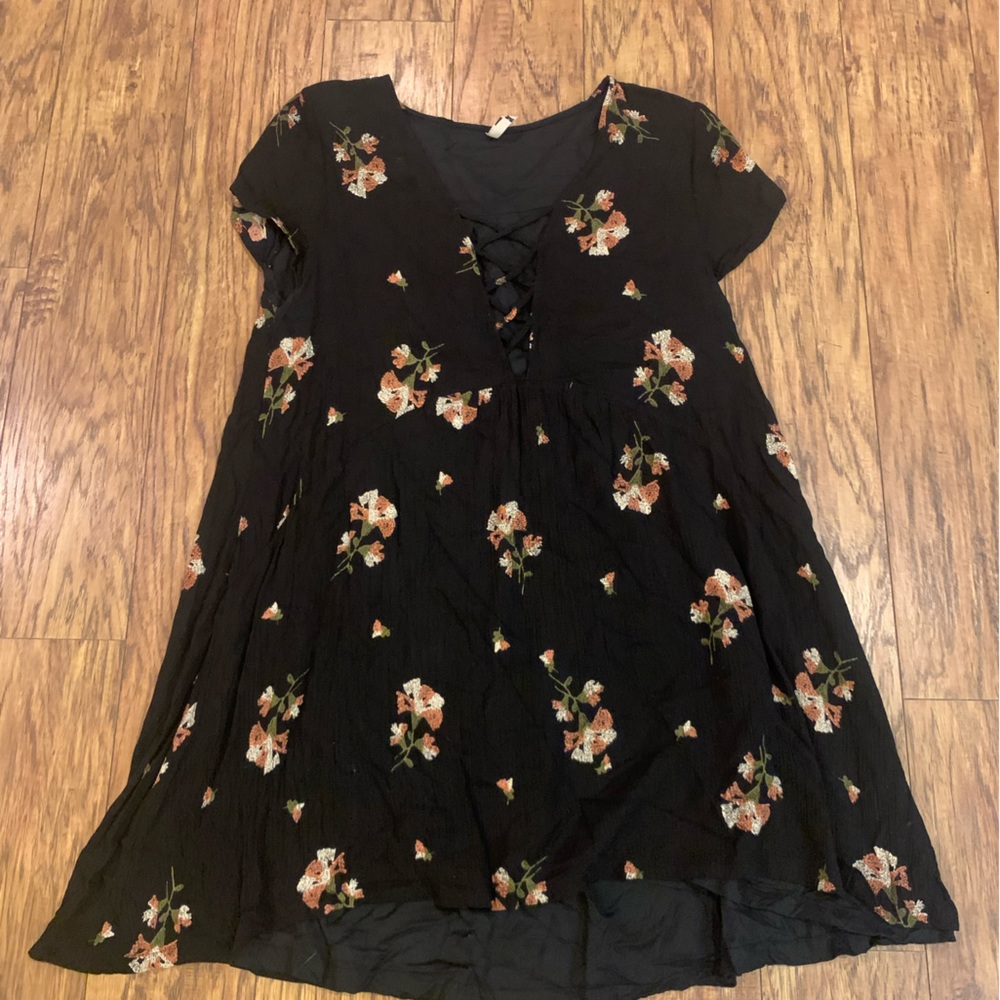 Amuse Society Floral Lace Up Dress Lined Size M